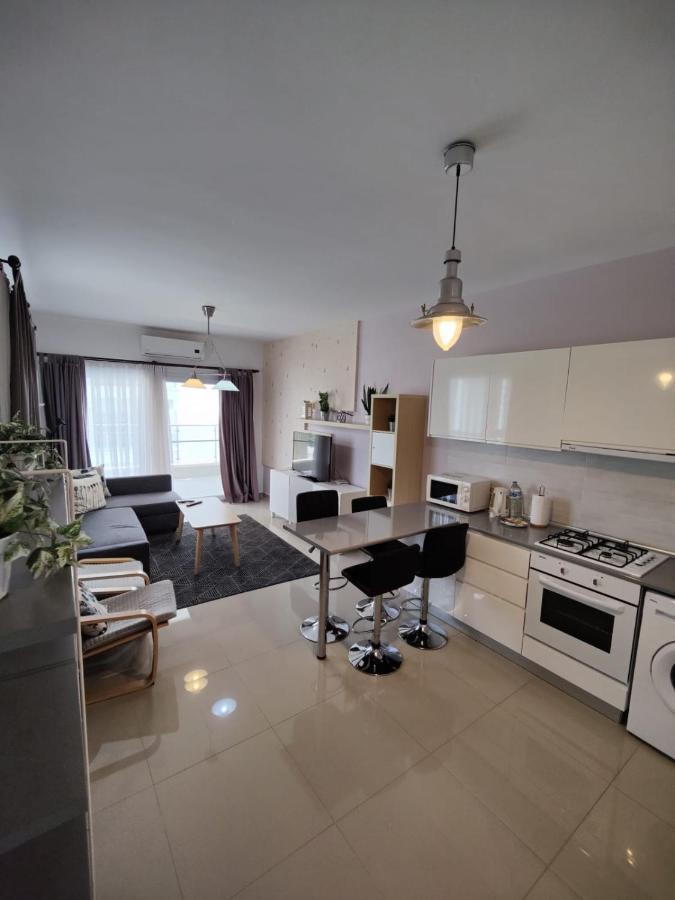 Spartacus Pool Apartments In Caesar Resort & Spa Trikomo Εξωτερικό φωτογραφία